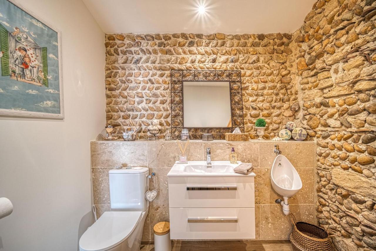 Le Vieux Platane Villa Malissard Bagian luar foto